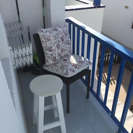 Etnican Apartment *